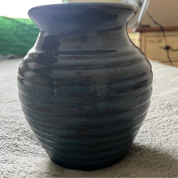 Ocean Blue Vase - Picture 4 of 4